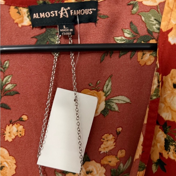 Almost Famous Red Floral Kimono Cardigan - Picture 4 of 6